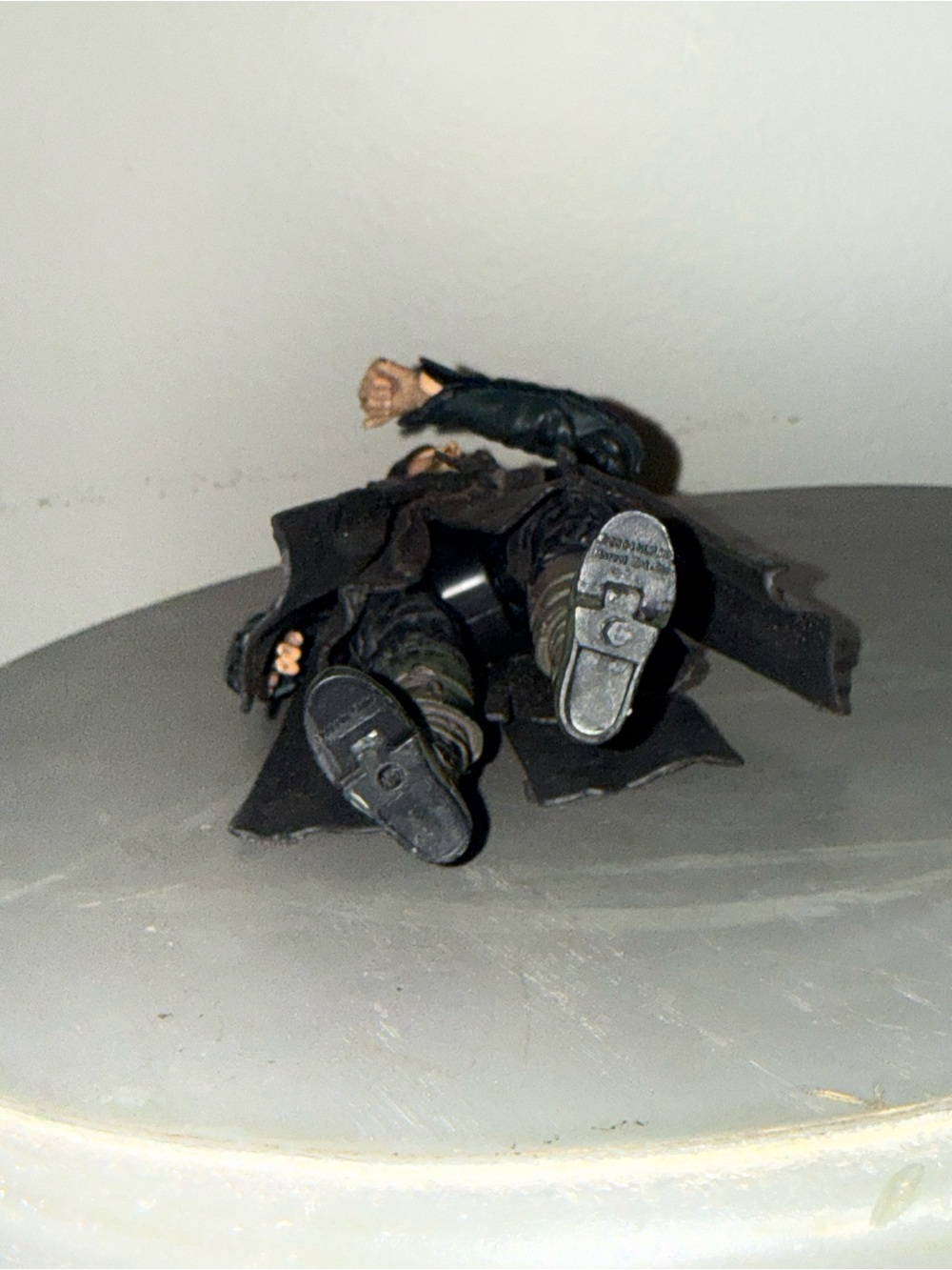 ToyBiz 6-inch Lord of the Rings Aragorn action figure from 2001 - Picture 6 of 6